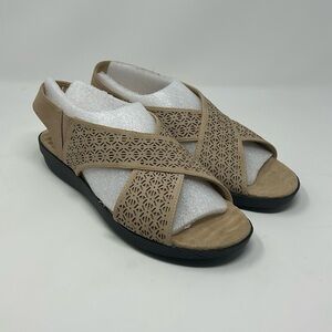 58. Women’s Comfort Wave Easy Street‎ Chic Tan Cutout Sandals (10W)